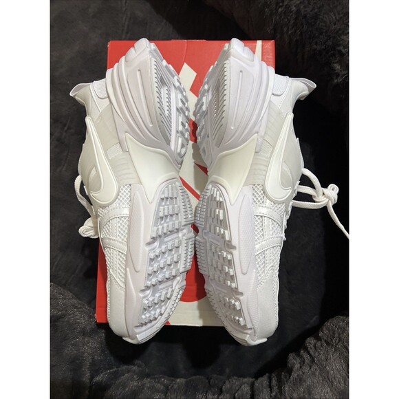 Size 9.5 Women Nike V2K Run White White Blanc/Blanc - Picture 5 of 9